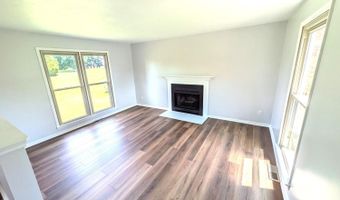 7018 Sherman Dr, Aurora, IN 47001