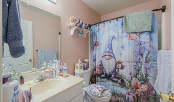 8735 W PINEVETA Dr W, Arizona City, AZ 85123