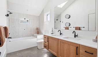 1918 Pine St, Boulder, CO 80302