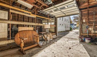 317-319 Turner St, Auburn, ME 04210