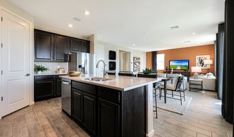 2717 E DUTCHMANS TRAIL Ave, Apache Junction, AZ 85119