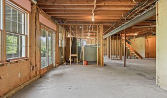 97 Lewis Rd, Altamont, NY 12009