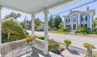 1055 Washington St, Bath, ME 04530