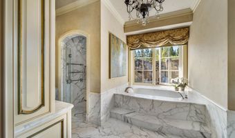 7 Country Oak Ln, Alamo, CA 94507
