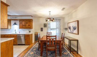 5217 Meadowick Ln, Abilene, TX 79606