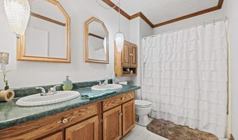 13166 Meadow St NE, Alliance, OH 44601