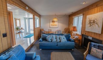 317 W 3RD St 17, Bethany Beach, DE 19930