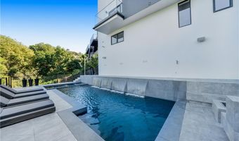 7317 Caverna Dr, Los Angeles, CA 90068