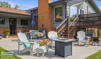 2107 8th St, Cody, WY 82414