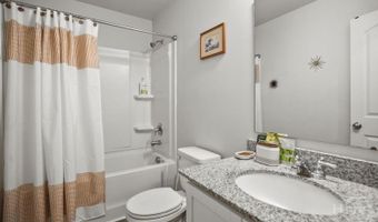 9 Bay Breeze Ln, Beaufort, SC 29907