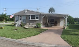 901 Laurel Cir, Barefoot Bay, FL 32976