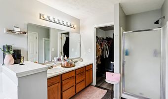 7045 Gavin Dr, Indianapolis, IN 46217