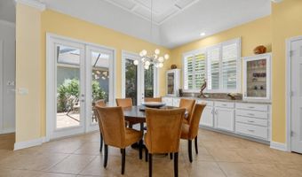 6903 Crestpoint Dr, Apollo Beach, FL 33572