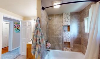 705 Glenview Dr, Albert Lea, MN 56007