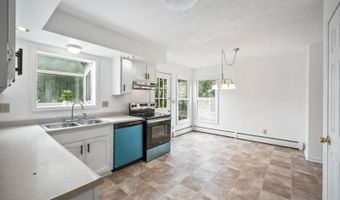 61 W Munson Ave, Andover, NJ 07801