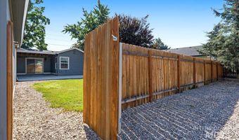 3029 N Maple Grove Rd, Boise, ID 83704
