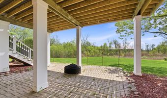 2243 Sun Valley Dr, Ann Arbor, MI 48108