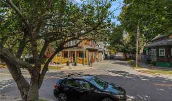 183 Wood St 3, Bristol, RI 02809