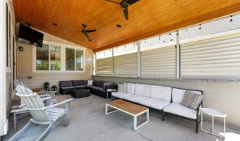 16975 Melody Dr, Broomfield, CO 80023