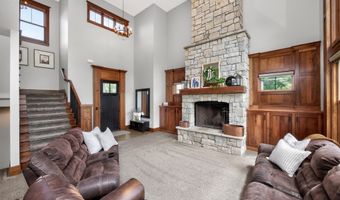 24913 Covenant Ln, Adel, IA 50003