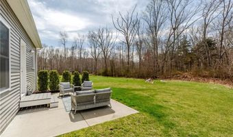 200 Wickford Ct, North Kingstown, RI 02852