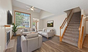 6213 Maclynn Ave NE, Albertville, MN 55301