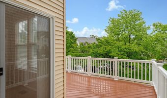43191 RIDERS Sq, Broadlands, VA 20148