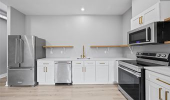 1109 E Carson St, Airville, PA 15203