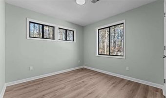 4383 Mitchell Hill Dr, Acworth, GA 30101