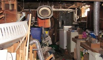 216 Curtis Rd, Arundel, ME 04046