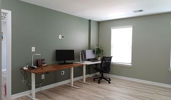 25501 EMERSON OAKS Dr, Aldie, VA 20105