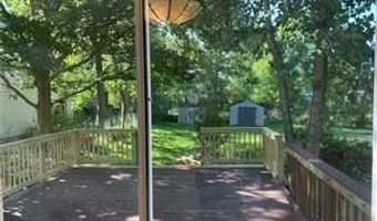 1015 Moneta Ave, Aurora, OH 44202