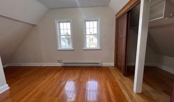 105 Summerfield Ave 3rd Fl., Bridgeport, CT 06610