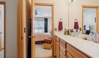 3057 Cutters Grove Ave, Anoka, MN 55303