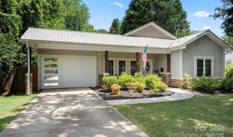 2717 Arnold Dr, Charlotte, NC 28205