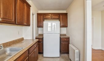 957 William St Apt B, Bridgeport, CT 06608