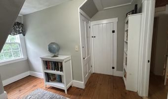 1012 West Rd, Belgrade, ME 04917
