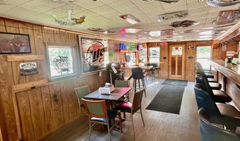 451 HWY 8, Armstrong Creek, WI 54103
