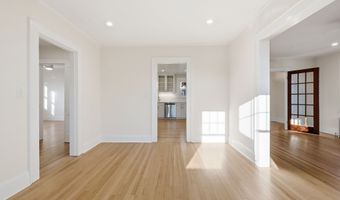 44 Lorraine Ter 2, Bridgeport, CT 06604