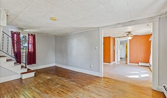 32 Murray St, Augusta, ME 04330