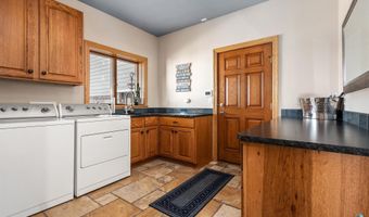 130 S Point Dr, Arlington, SD 57212