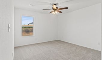 8040 Chesapeake Trl, Bauxite, AR 72011