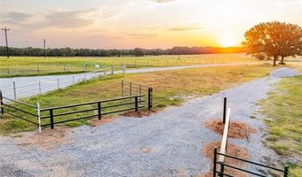 167 County Road 1475, Alvord, TX 76225