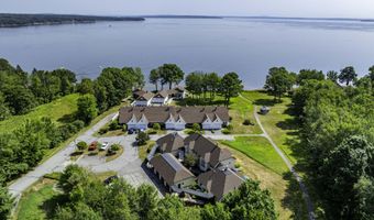 99 Dockside Ln, Belfast, ME 04915