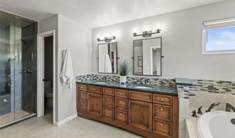 5925 Zinnia Ct, Arvada, CO 80004