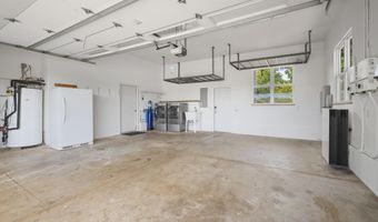1865 Kalia Way, Haiku, HI 96708