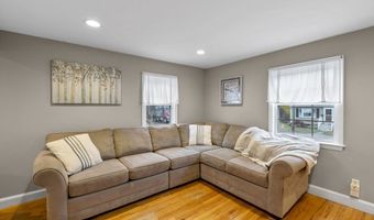 33 Jordan St, Beverly, MA 01915