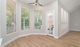 905 Rolling Meadows Ct, Allen, TX 75013