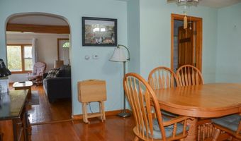 87 Middle Rd, Augusta, ME 04330