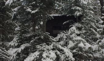 241 S Albany Rd, Albany, VT 05820
